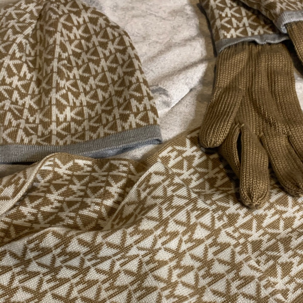 Michael kors marching hats,gloves, and scarf
